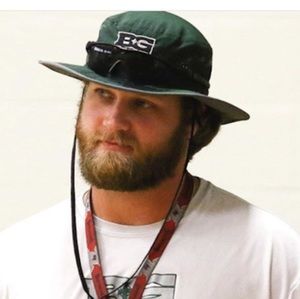 Meet your Posher, Brady